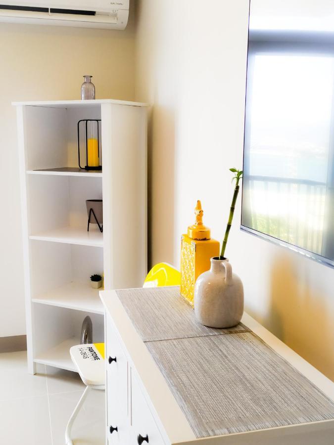 BH Mangrove Condos Lapu-Lapu City Buitenkant foto
